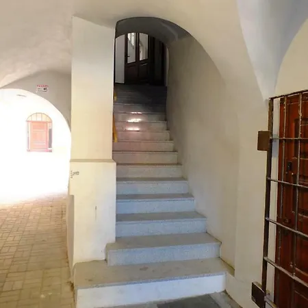 Uwertura - Apartament Rynek 15 Apartmán